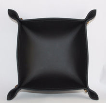 Load image into Gallery viewer, Deluxe Valet